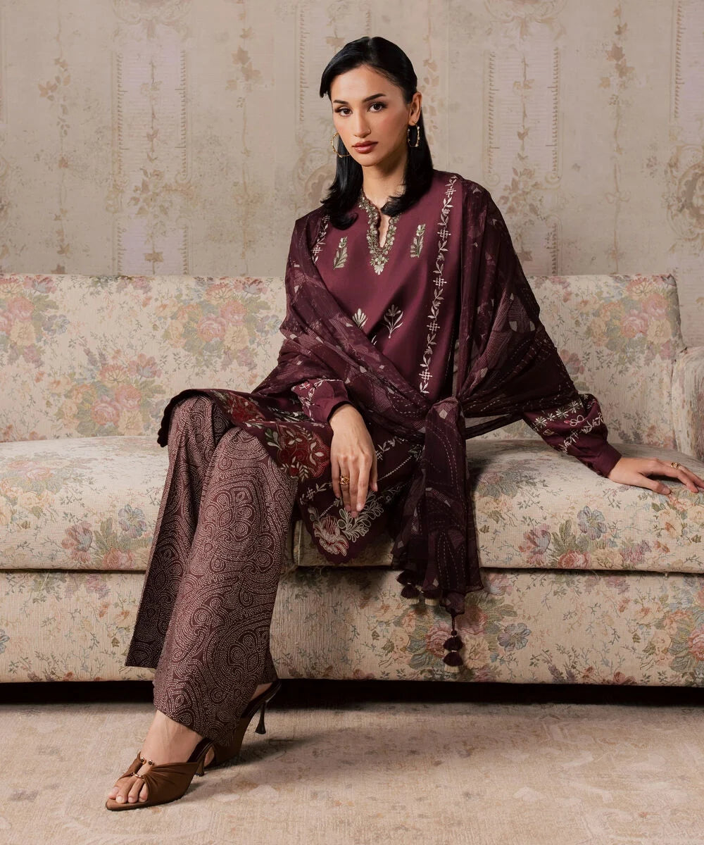 3 Piece - Embroidered Lawn Suit